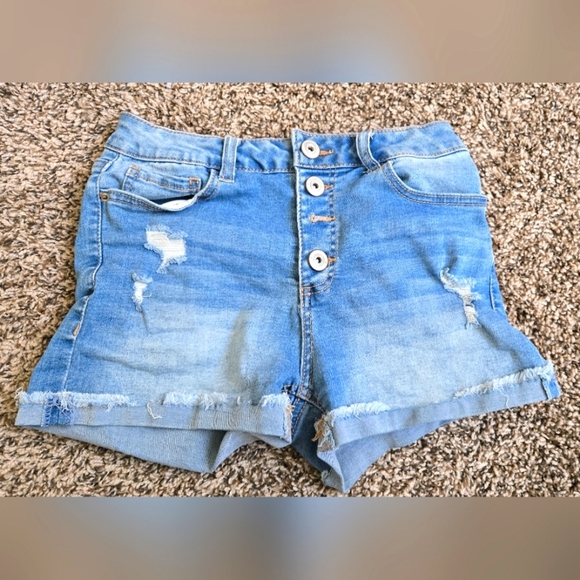 *3/$20 No Boundaries High Rise Button Up Jean Shorts Jr 3 - Picture 1 of 3